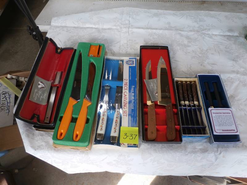 knives