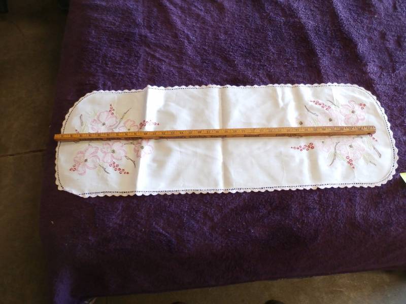 dresser scarf.
