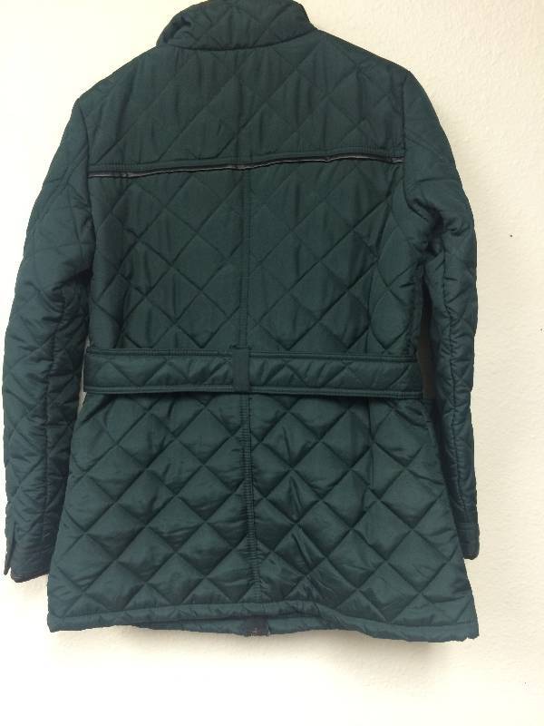 lot 8 image: Womans Lightweight Jacket
