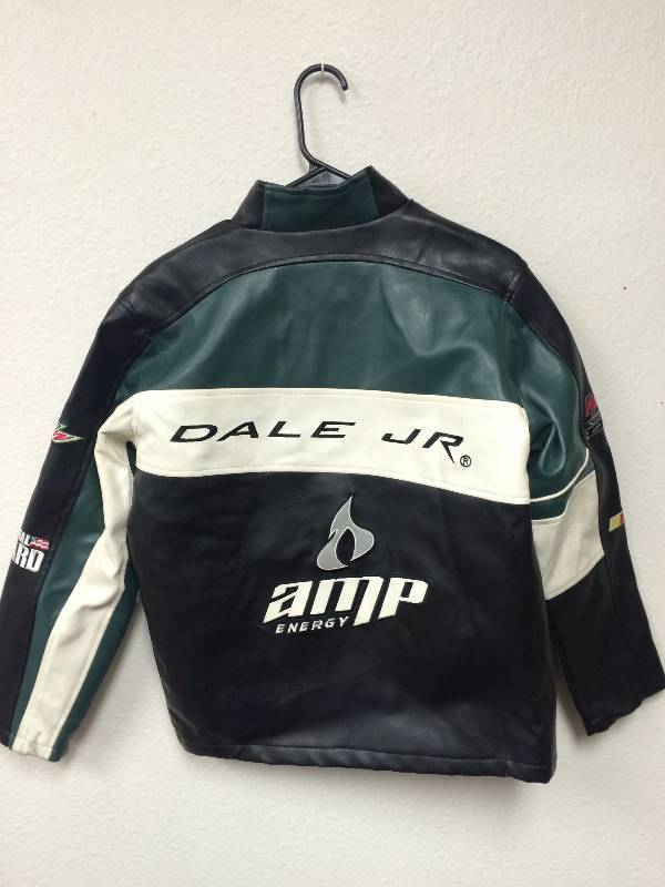 lot 14 image: Nascar Dale Earnhadrt Jr Jacket