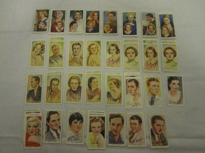 lot 33 image: Lot of 44 Vintage Actors Cigarette Cards