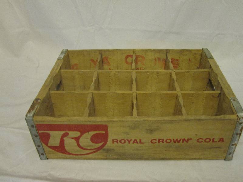 lot 58 image: Vintage Royal Crown wood crate