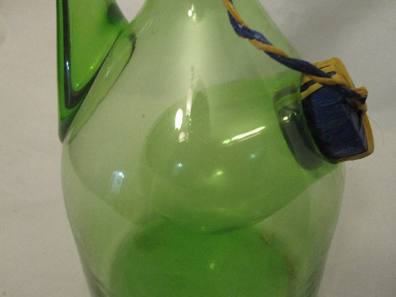 lot 74 image: Vintage German Reinhold beer stein and vintage Italian wine carafe