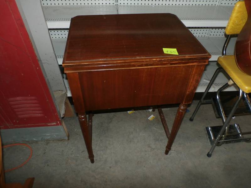 sewing machine