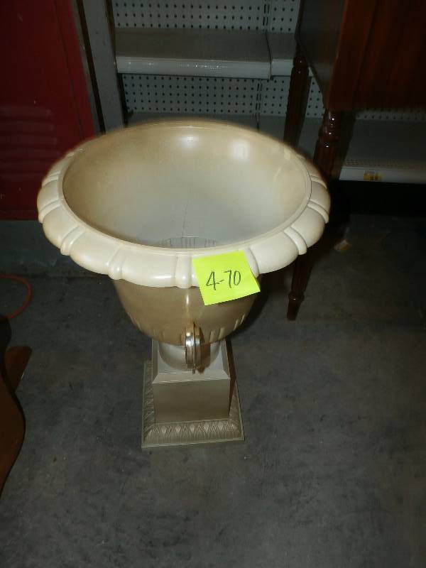 plastic urn