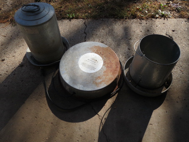 Poultry Feeder