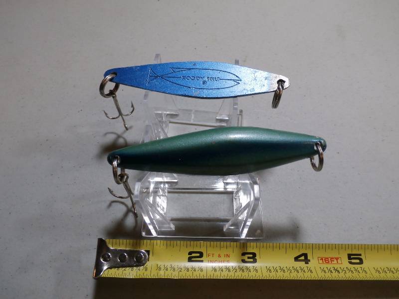 lot 66 image: large jigging spoons