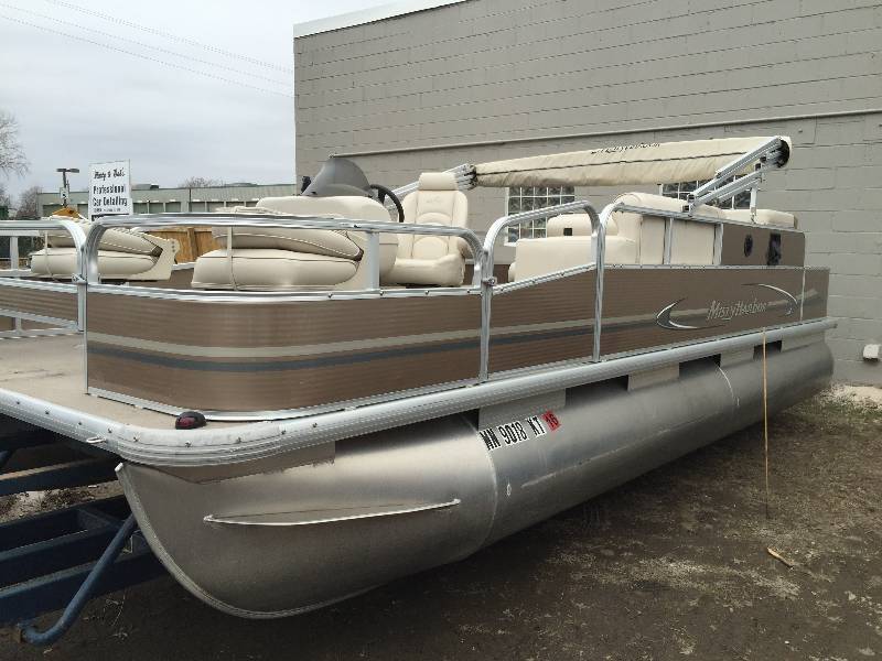2011 Misty Harbor Pontoon