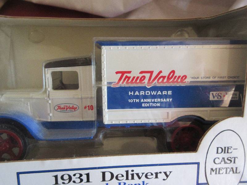 DIECAST METAL TRUE VALUE BANK