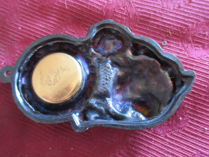 BRASS WOLF THERMOMETER