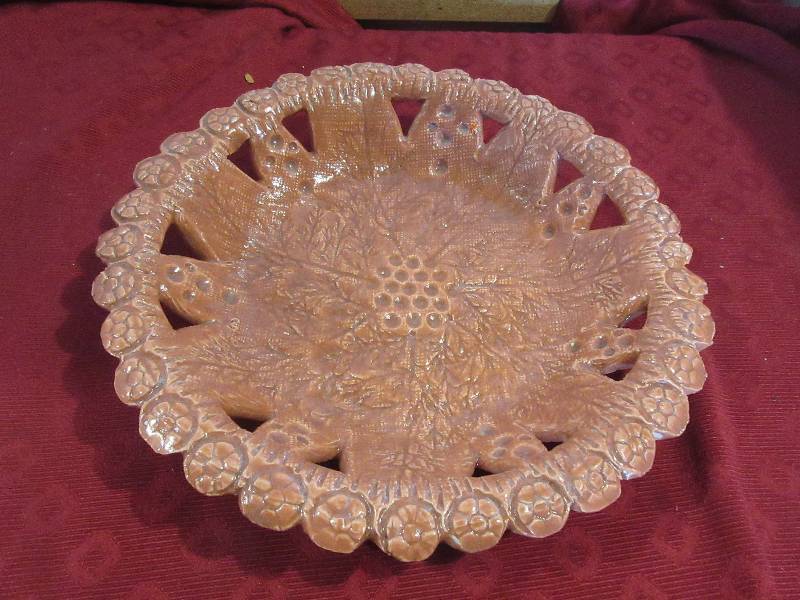 VINTAGE DISH