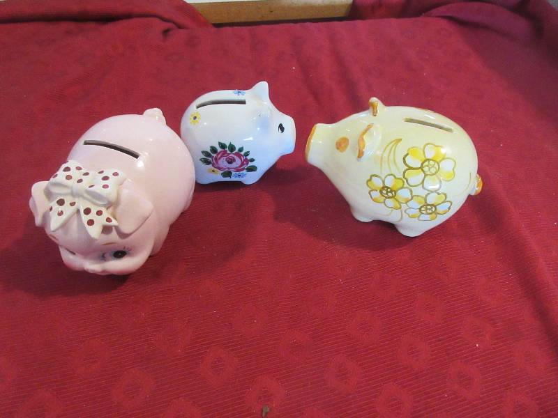 3 GLASS COIN PIGGY BANKS