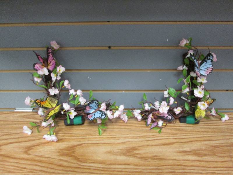 Lot of 2 light up floral butterfly...