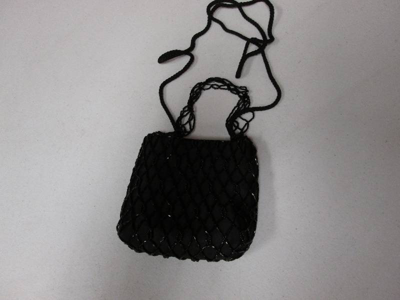 Black beaded purse...