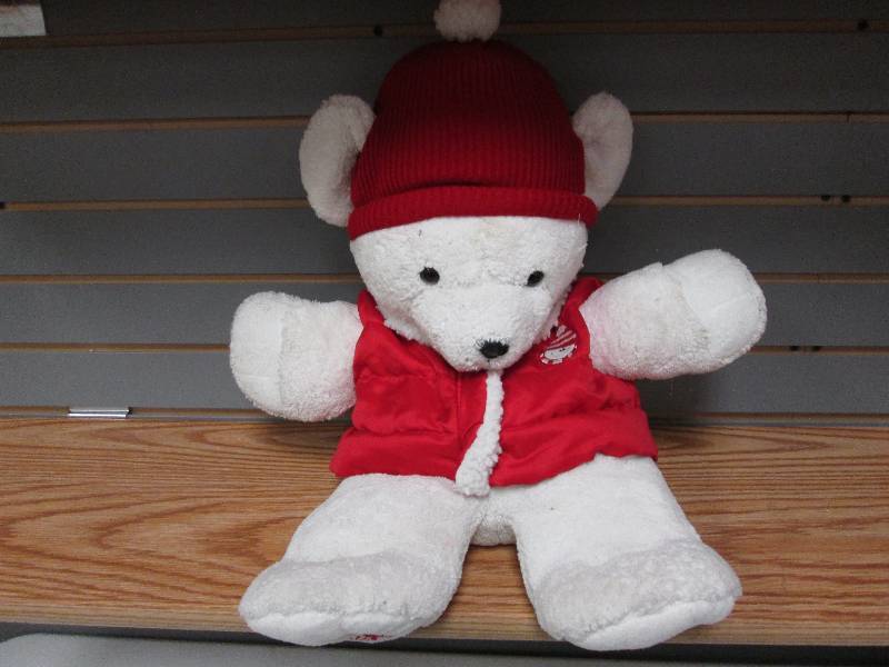 Large off-white winter soft bear wi...