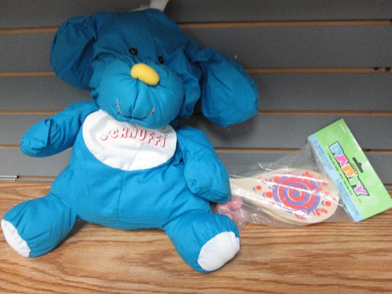 Schnuffi cloth dog with 8 paddlebal...