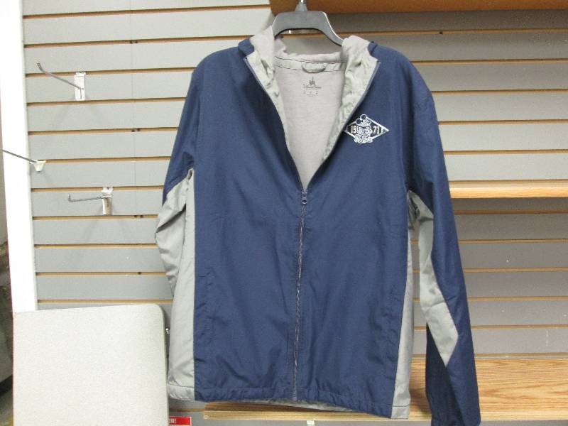 Walt Disney World lined windbreaker...