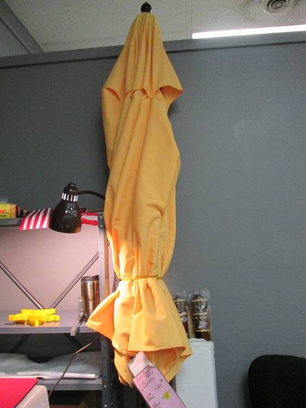 Coral Coast 11 ft patio umbrella Re...