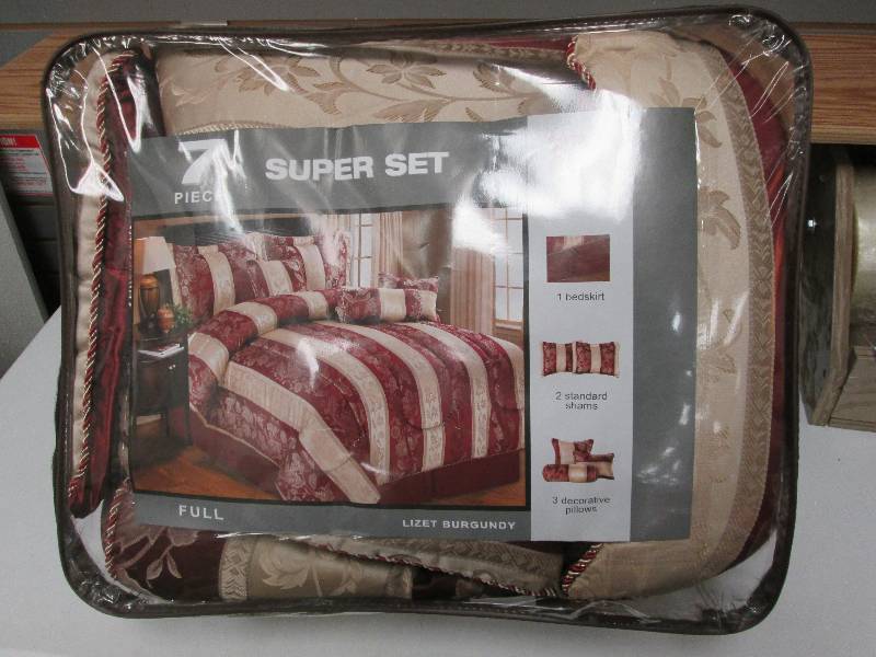 Luxurious Jacquard 7 pc comforter s...