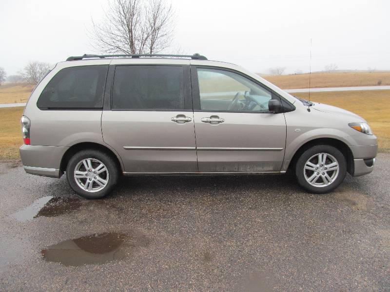 2006 Mazda MPV LX