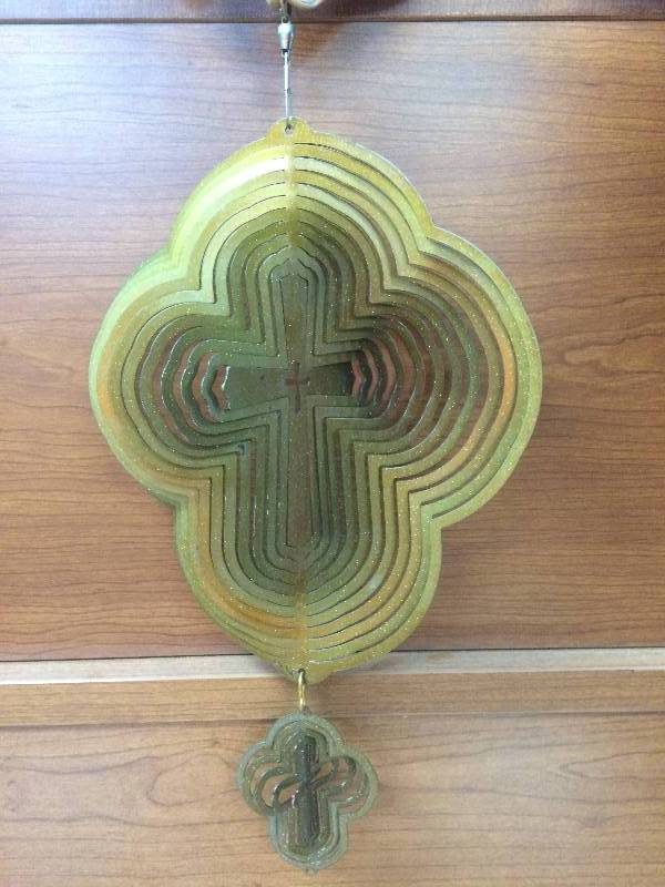 Cross Metal Spinner