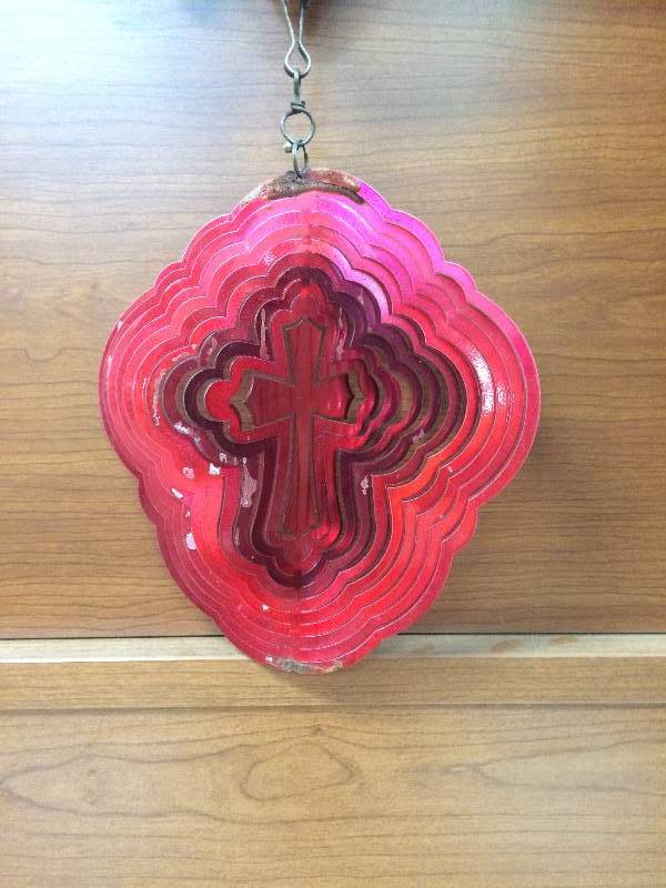 Cross Metal Spinner