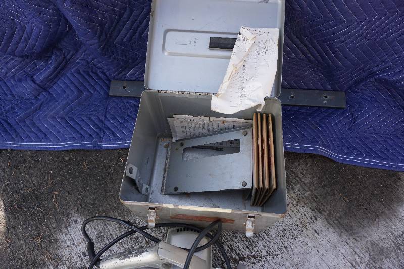 lot 30 image: Sunbeam Electric Circular Saw With Metal Storage Case and 4 Blades