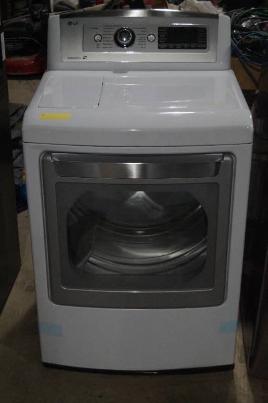 lot 16 image: LG Gas Dryer in White