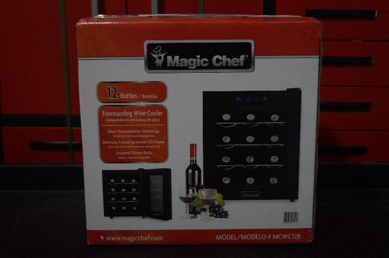 lot 28 image: Magic Chef Wine Cooler in Black