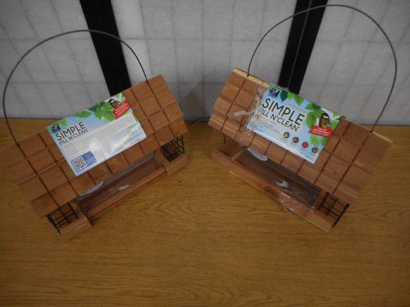 (2) SIMPLE FILL N CLEAN BIRD HOUSES