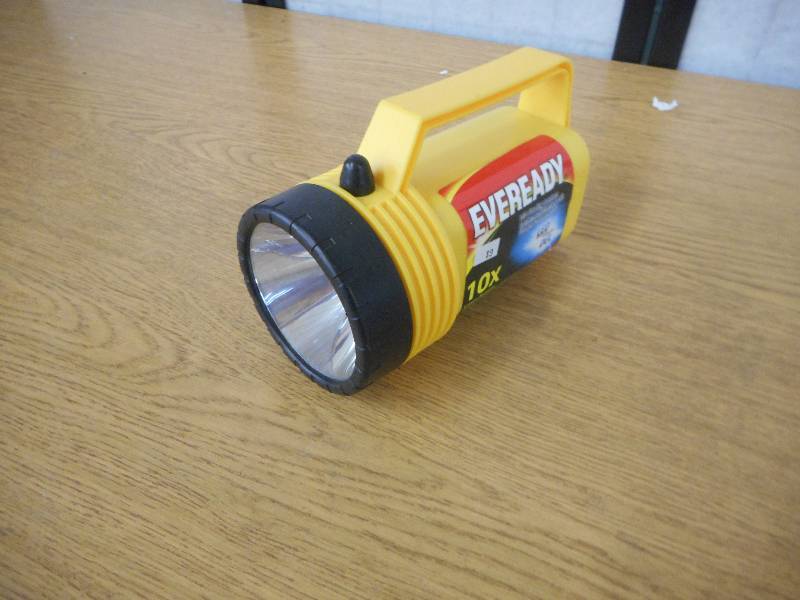 RAYOVAC FLASHLIGHT