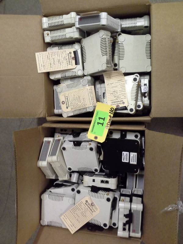 lot 11 image: ACCESS POINT A.P. COMPEX WP54 24V RADIO