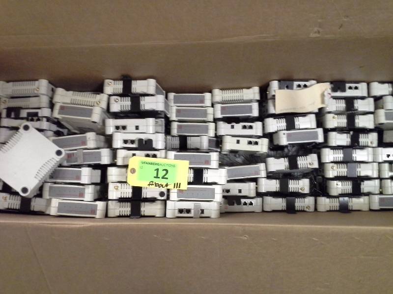 lot 12 image: ACCESS POINT A.P. COMPEX WP54 24V RADIO