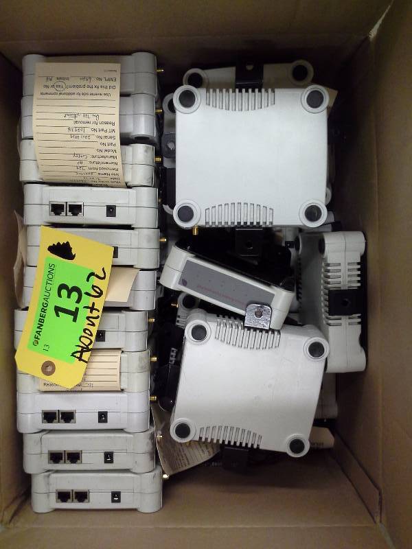 lot 13 image: ACCESS POINT A.P. COMPEX WP54 24V RADIO