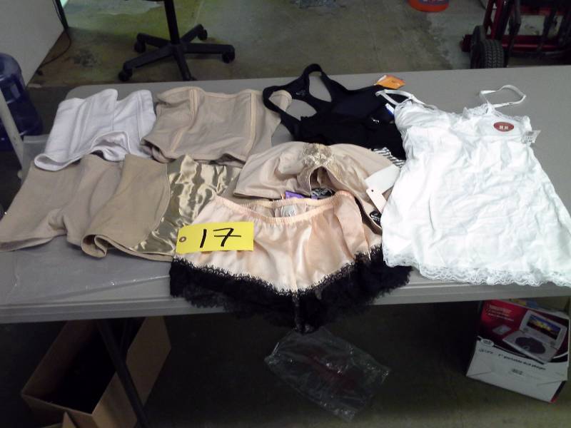 Womens Clothing Lot