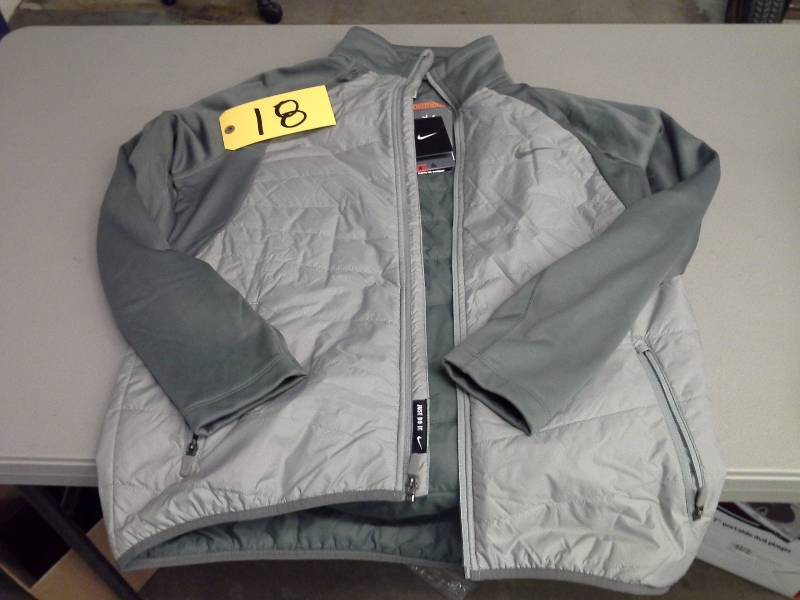 Mens NIKE Jacket (L)