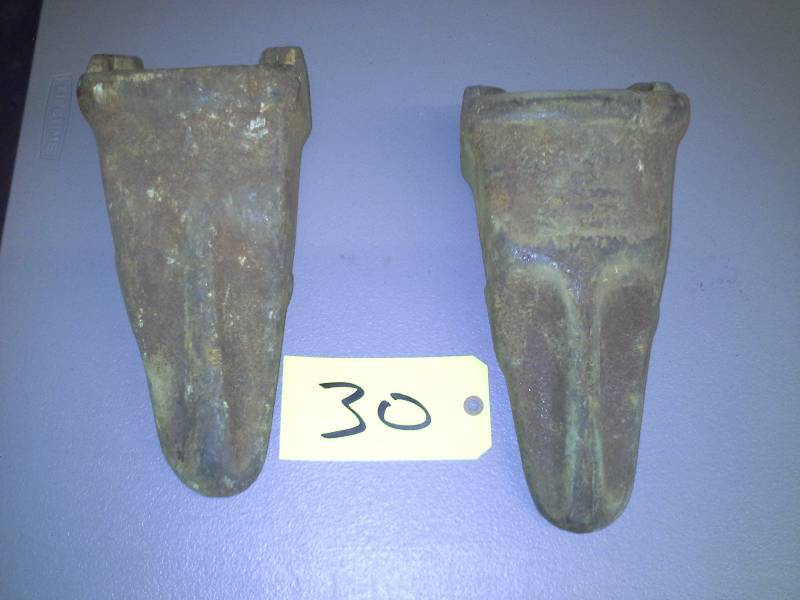 Bucket Teeth