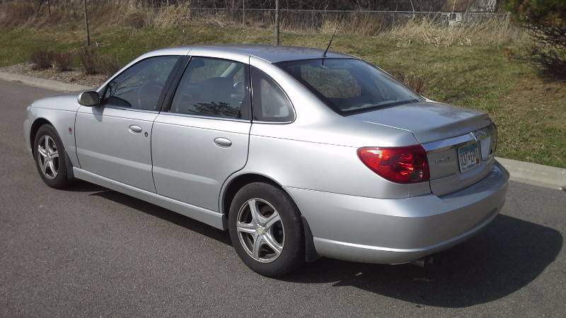 2004 Saturn L300