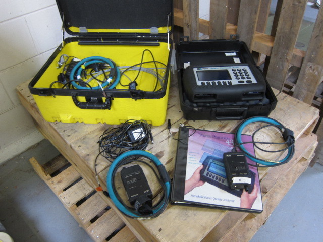 Handheld Power Quality Analyzer
