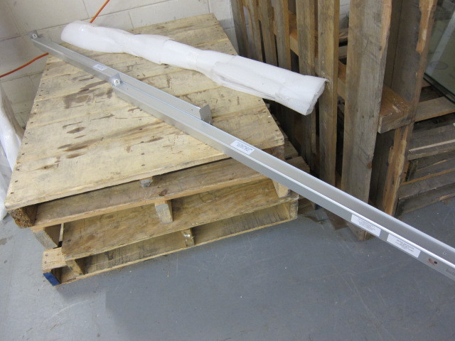 Fluorescent Light Fixtures