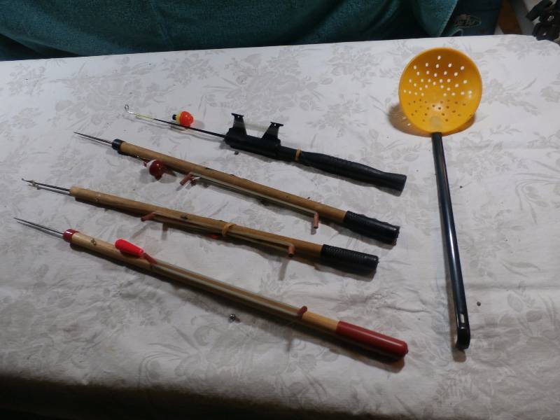 ice fishing poles