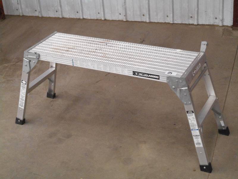 lot 29 image: Gorilla Portable 12x36 Aluminum S...