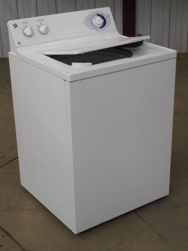 lot 33 image: GE Super-Capacity 8-Cycle Wash Mach...