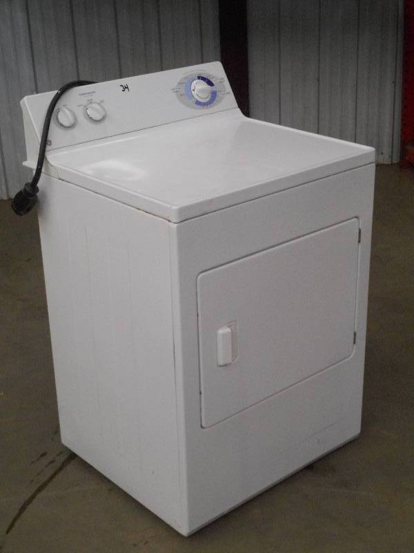 lot 34 image: GE Extra-Load Capacity 230Volt Drye...