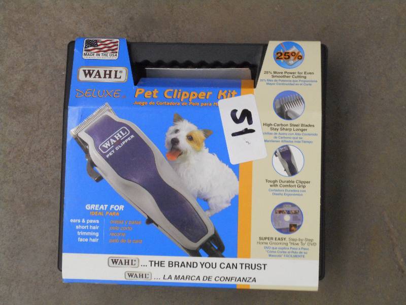 lot 51 image: Wahl Pet Clipper Kit With Case ...