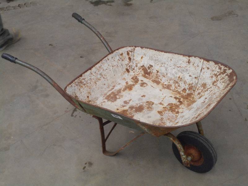 lot 54 image: Antique Steel Wheel Barrel ...