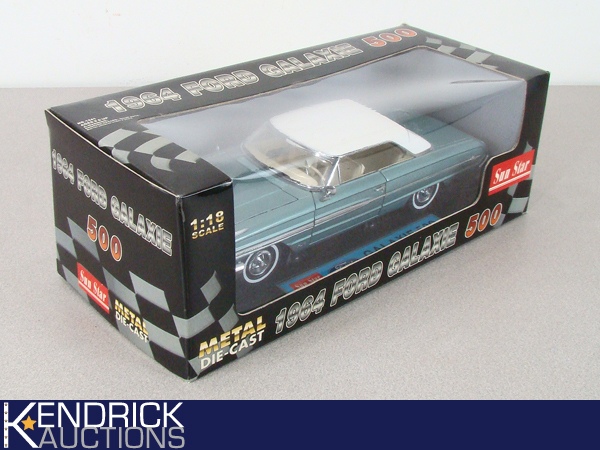 lot 25 image: MIB Sun Star 118 Scale 1984 Ford Galaxie 500
