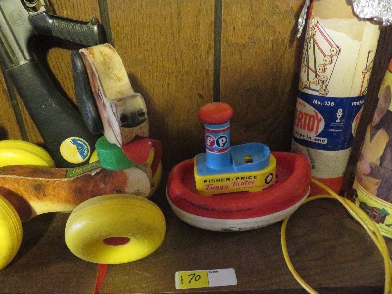 Lot of vintage toys
