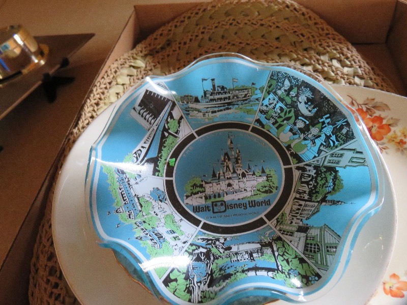 Collectible plates