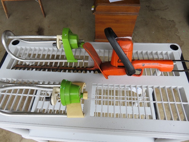 Hedge trimmer